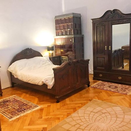 Piata Sfatului Residence Braşov Esterno foto